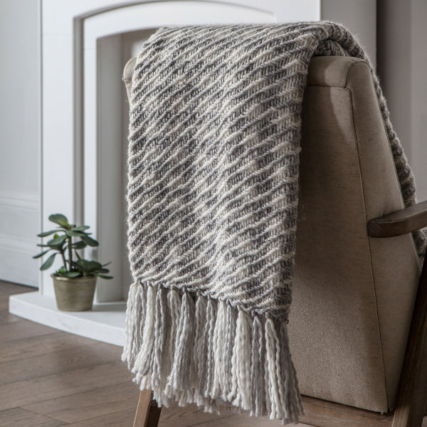 Chequered Throw - Grey