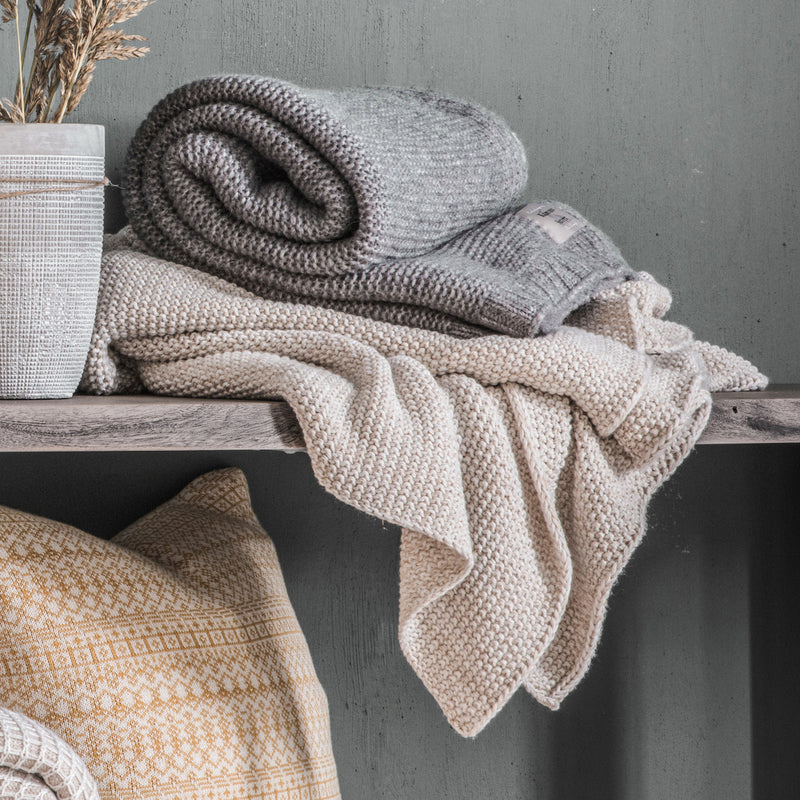 Chunky Knitted Throw - Grey